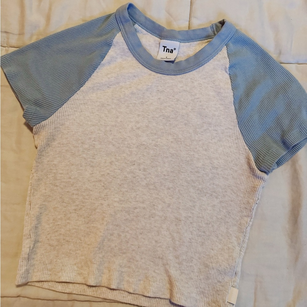 Aritzia TNA Top
